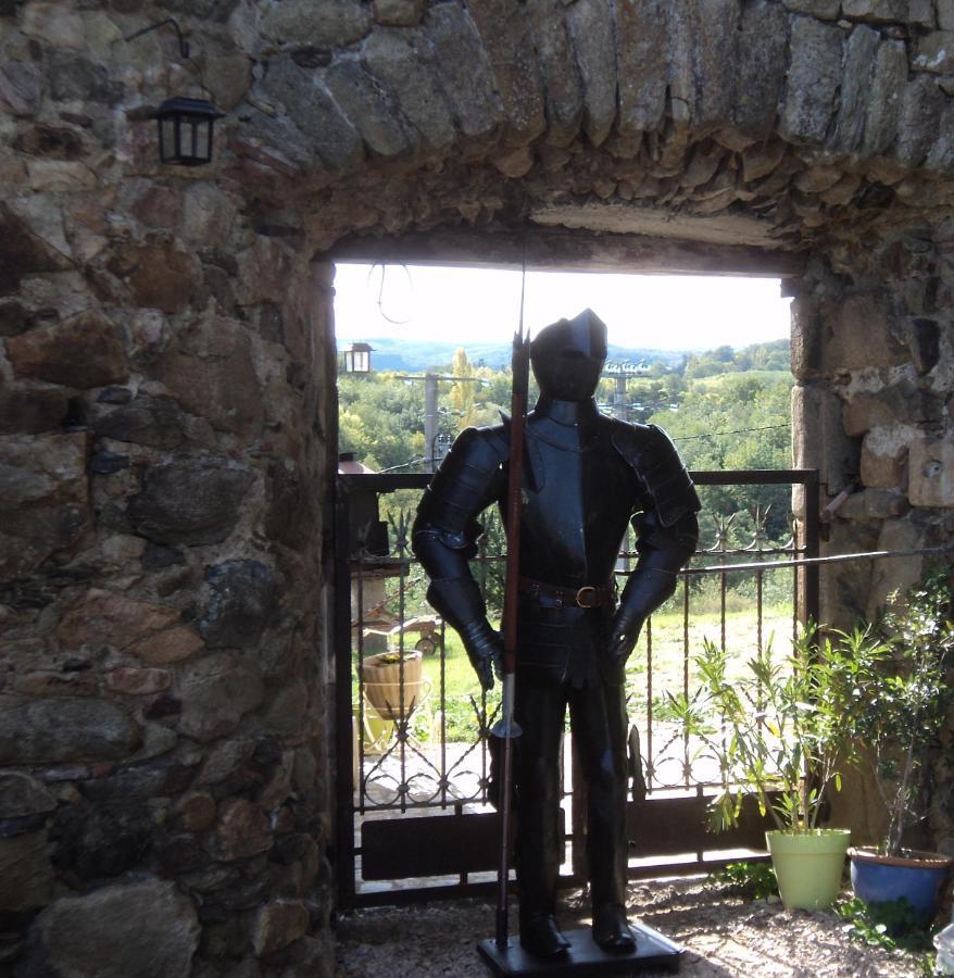 Bed and Breakfast le Donjon de la Reine Margot Beaumont  Exterior foto